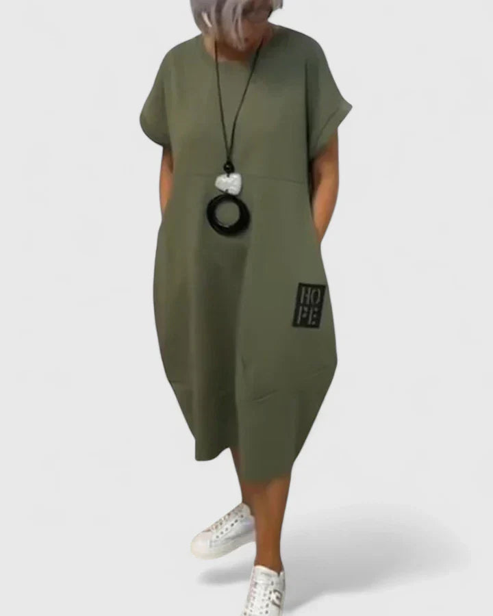 Thalyssiah | Confortable Midi Robe