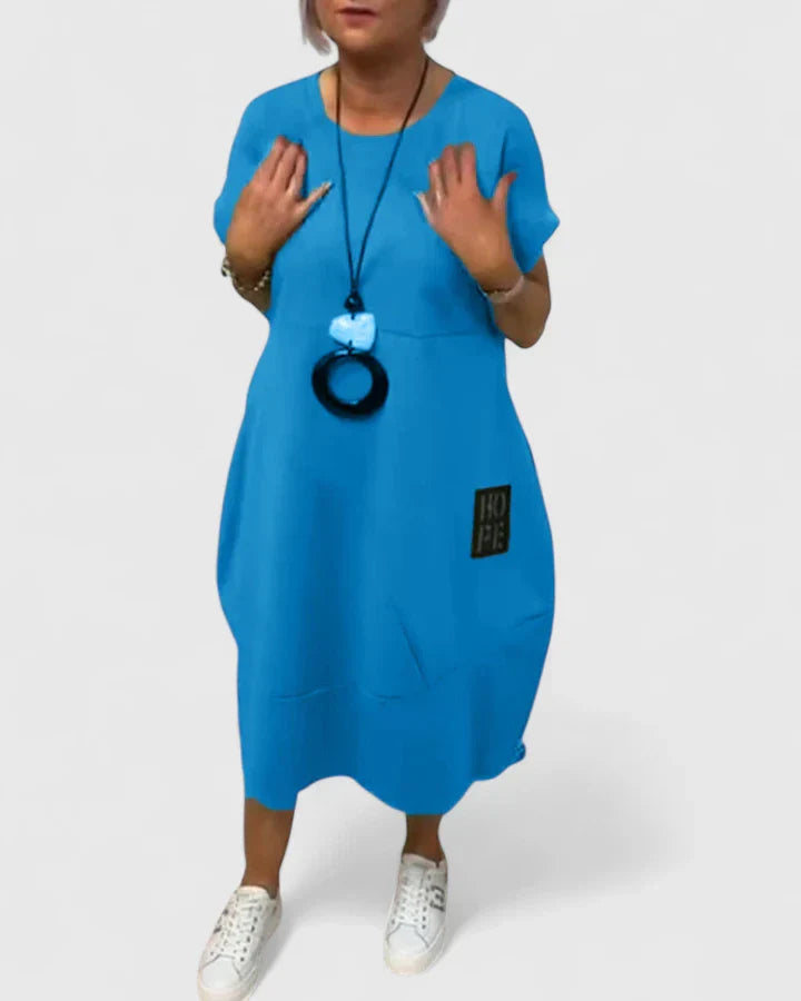 Thalyssiah | Confortable Midi Robe