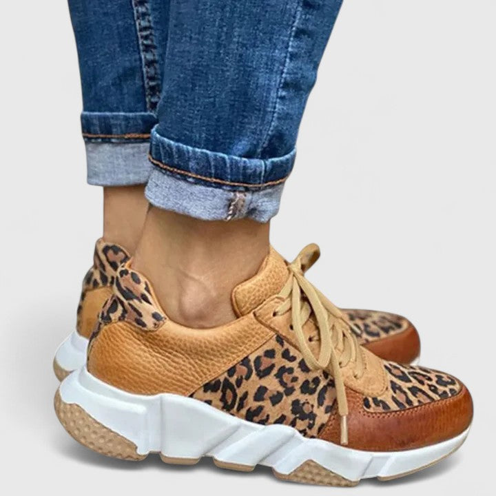 PRAVIRA | CHAUSSURES SOPHISTIQUÉES POUR UN CONFORT OPTIMAL EN MARCHE