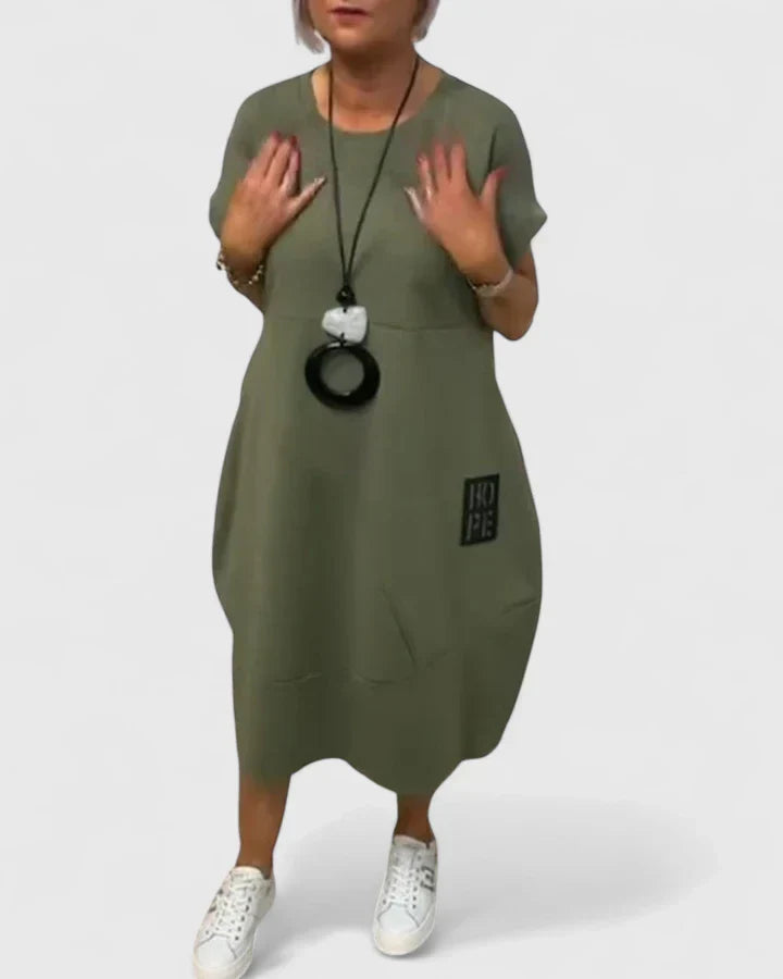 Thalyssiah | Confortable Midi Robe