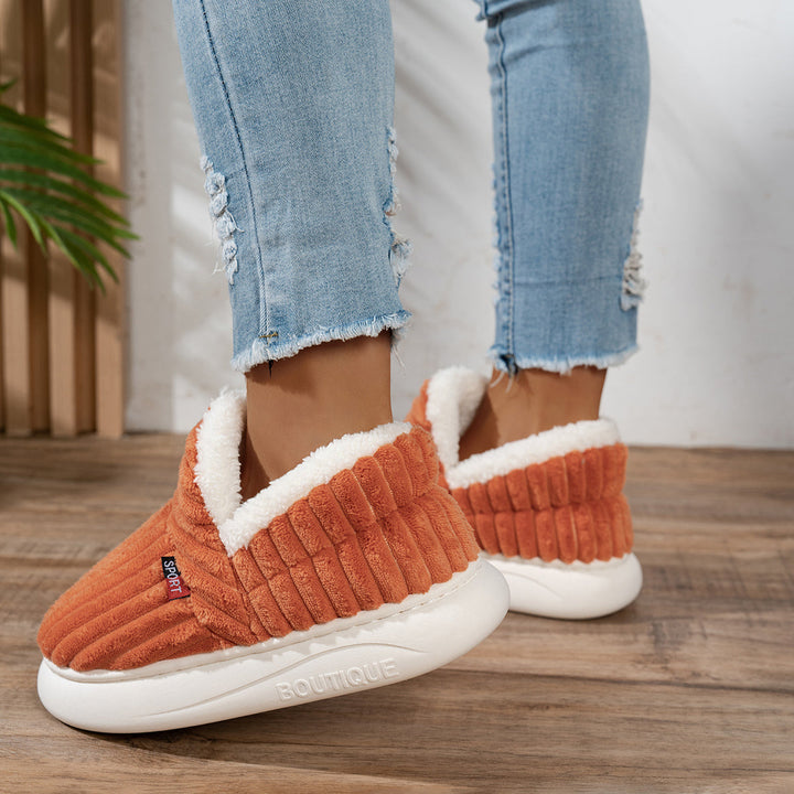 Hayden Zuri™ | Chaussons Douillets et Confortables
