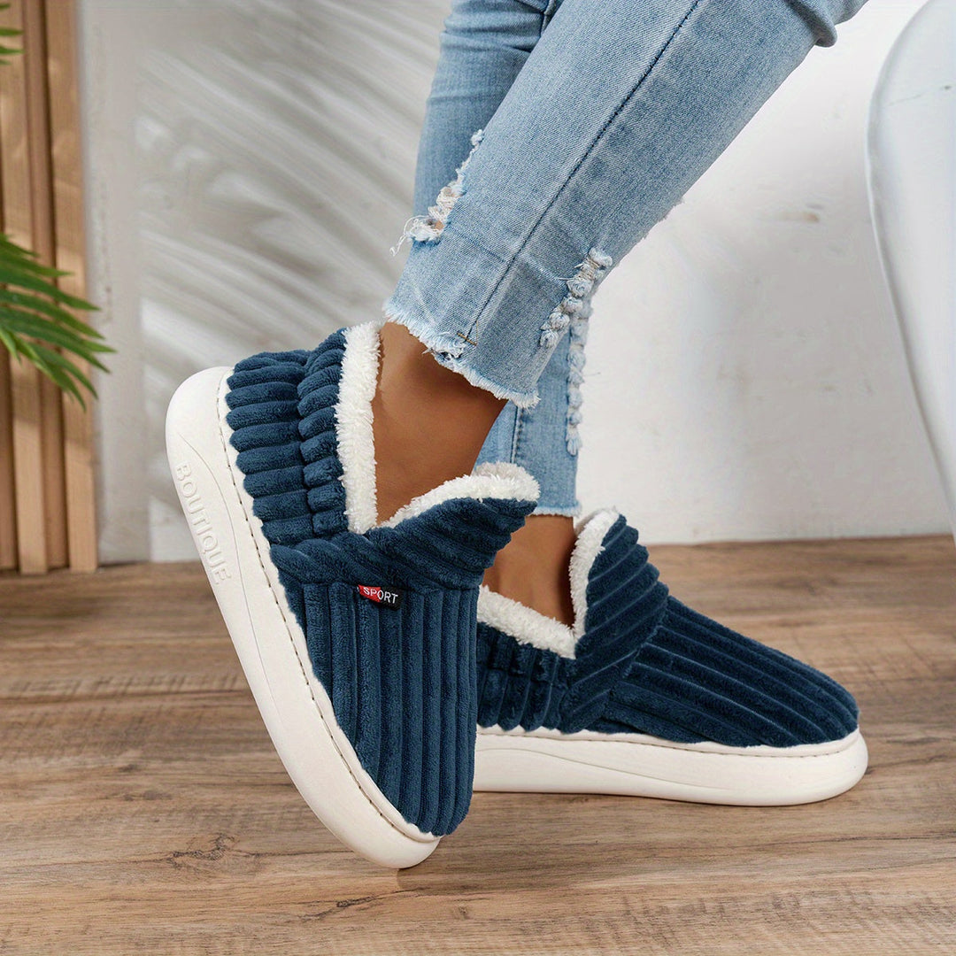 Hayden Zuri™ | Chaussons Douillets et Confortables