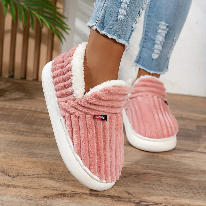 Hayden Zuri™ | Chaussons Douillets et Confortables
