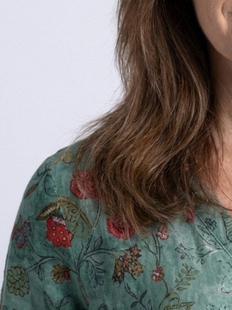 Marina | Robe Maxi Fleurie avec Col V et Manches 3/4