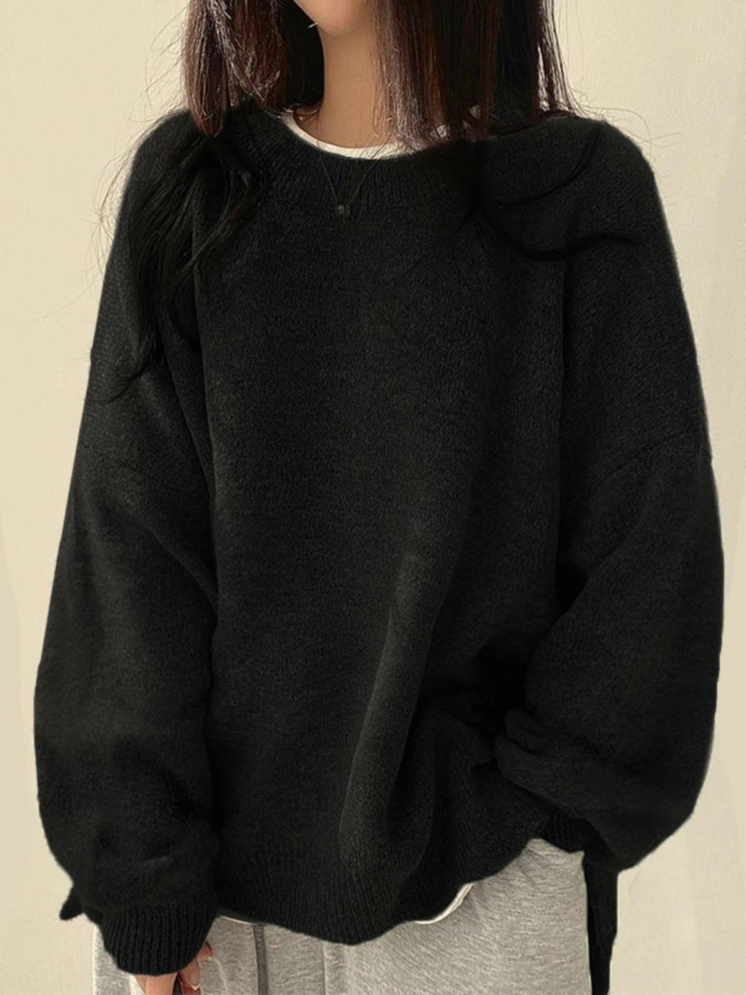 KIARA™ Pull Femme à Col Rond avec Épaules Tombantes et Ourlet Fendu