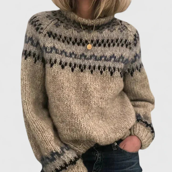Corinthya | Elegant Pull