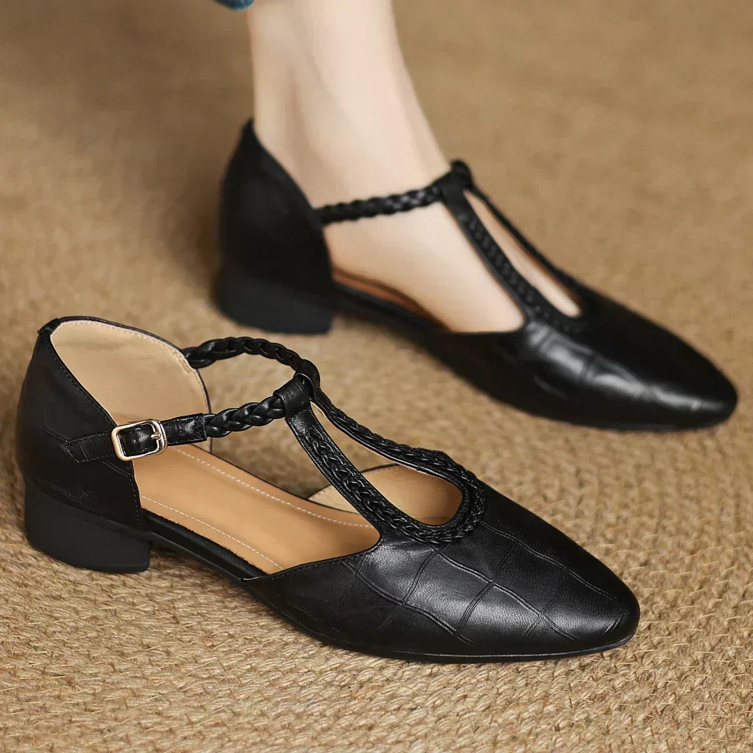 Cuir Mary Janes