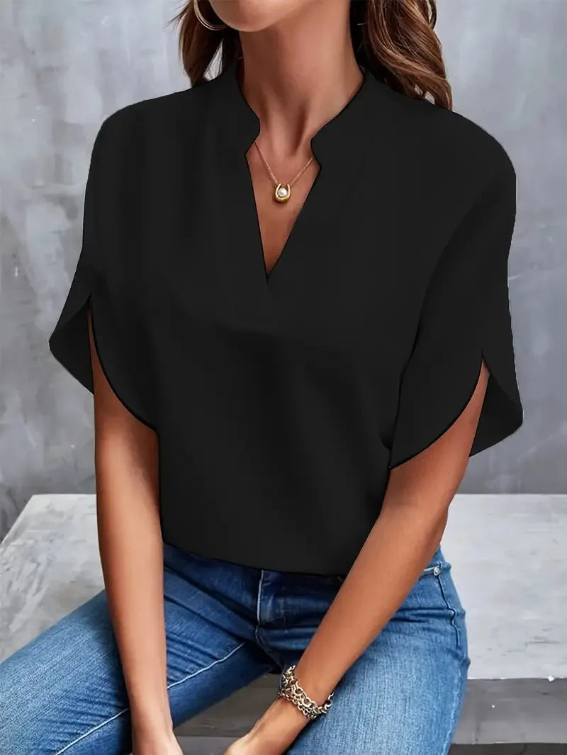 Delia | Blouse Élégante à Col V