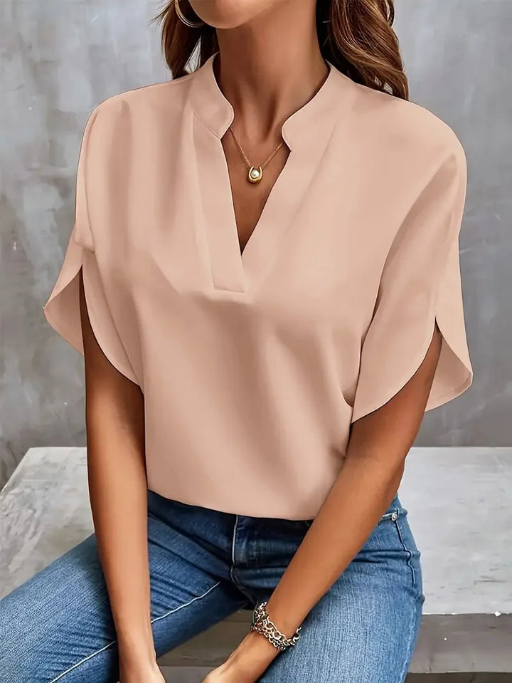 Delia | Blouse Élégante à Col V