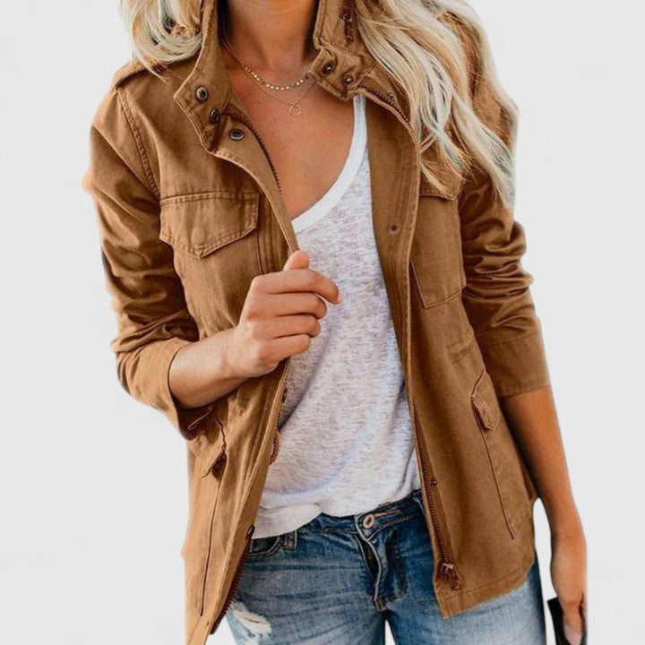 Janine | Chic Blazer