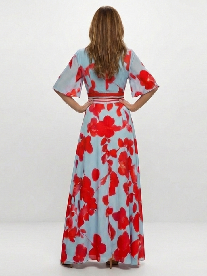 Corinne | Robe Maxi Fleurie à Manches Courtes en V" can be rewritten as:

"Corinne | Robe Maxi à Fleurs avec Manches Courtes en V