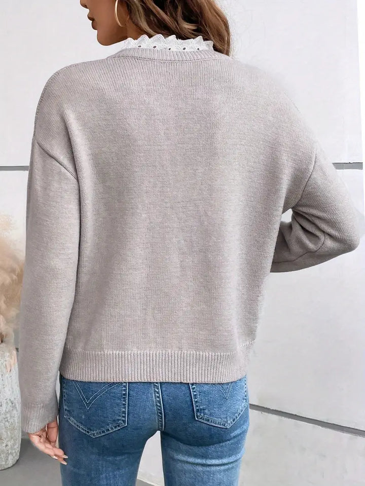 Blouse en Tricot avec Col en Dentelle Elicera