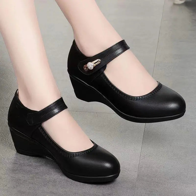 Lydia – Chaussures de confort élégantes à talons moyens