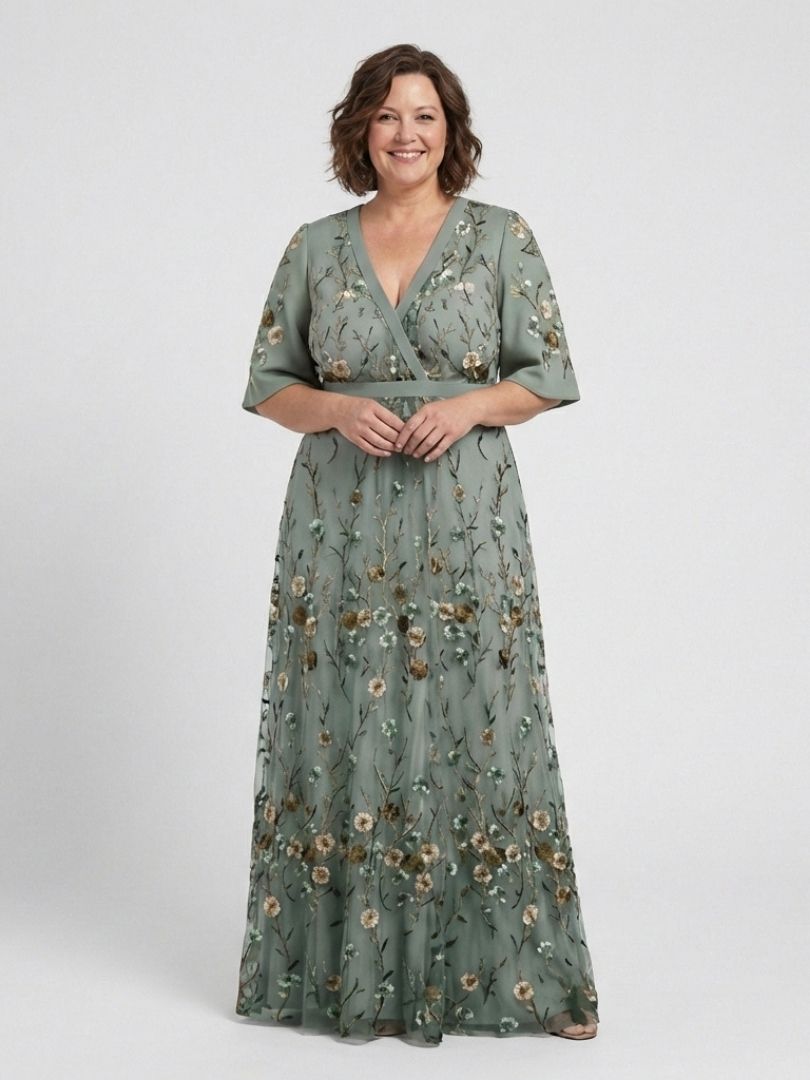Evadne | Maxi Robe Brodée à Col en V