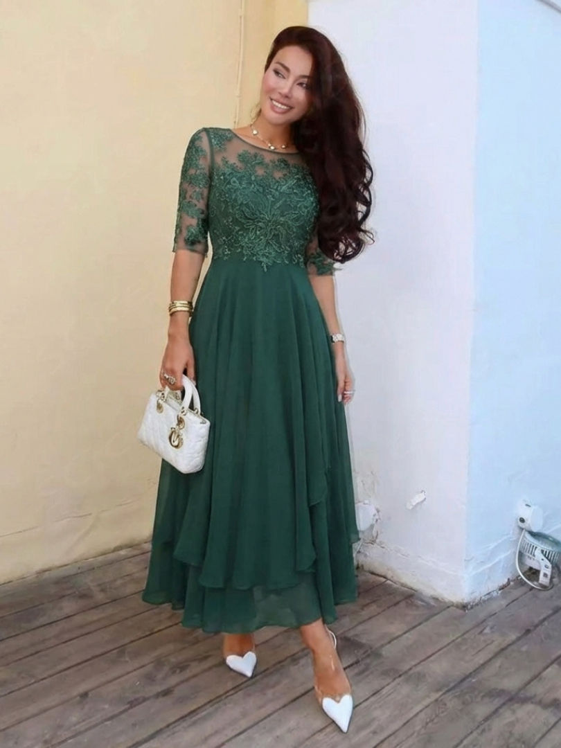 Vivian | Robe Midi avec Corsage en Dentelle et Manches 3/4