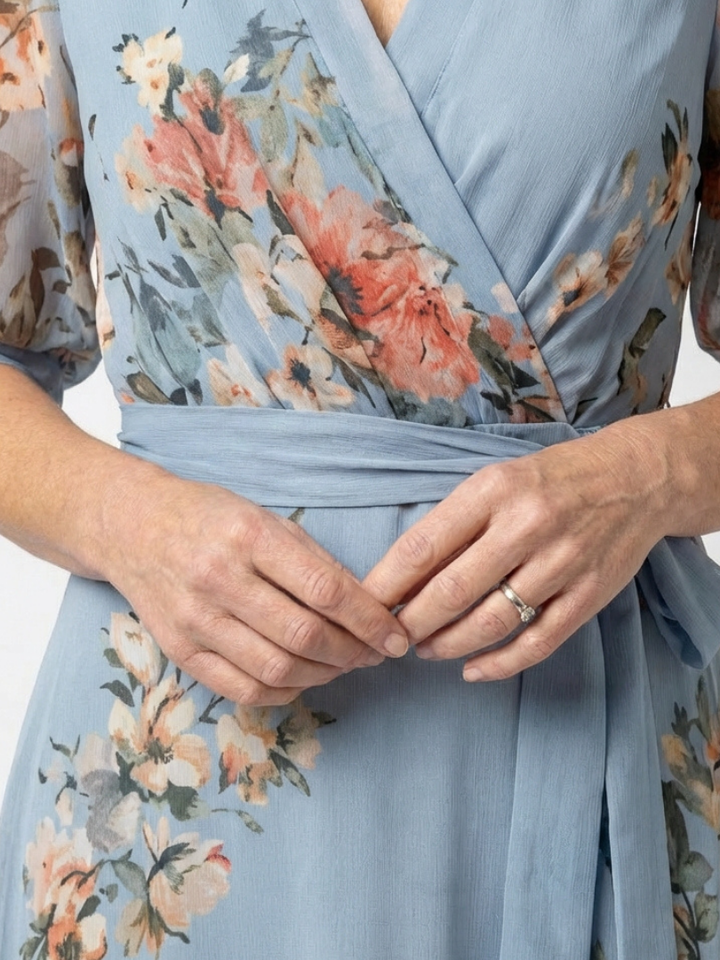 Elowen | Robe Maxi Enveloppante à Col V Imprimé Floral